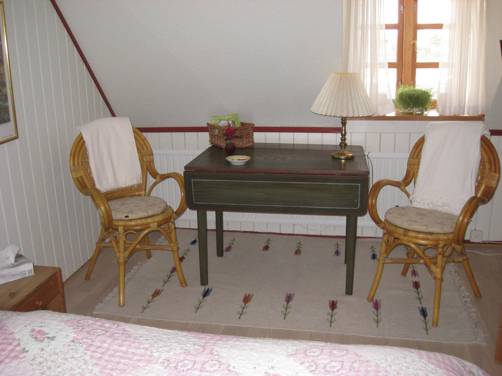 Nabolos Rooms Bovense Exterior photo